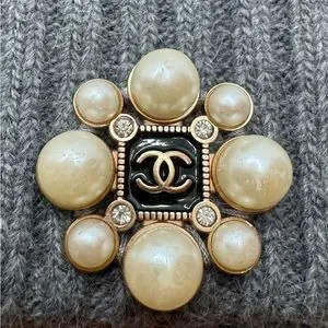 CHANEL Wool Scarf and Beanie Matching Set in Grey OS - Brand New - Authentic - CHANEL | Accessories | Chanel Wool Scarf And Beanie Matching  main image 3